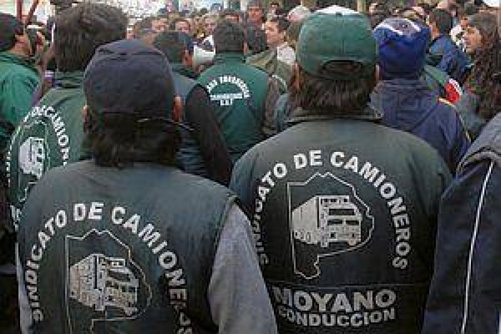 Empresarios de transporte a Moyano: 