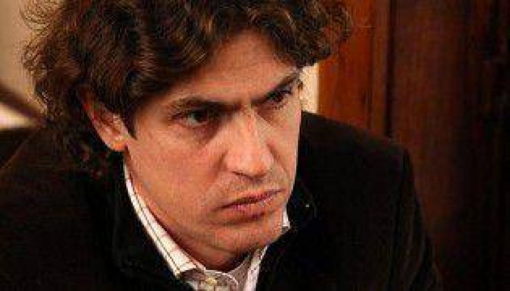 Con miras al 5 de julio, Lousteau pidi� �debates �rea por �rea�