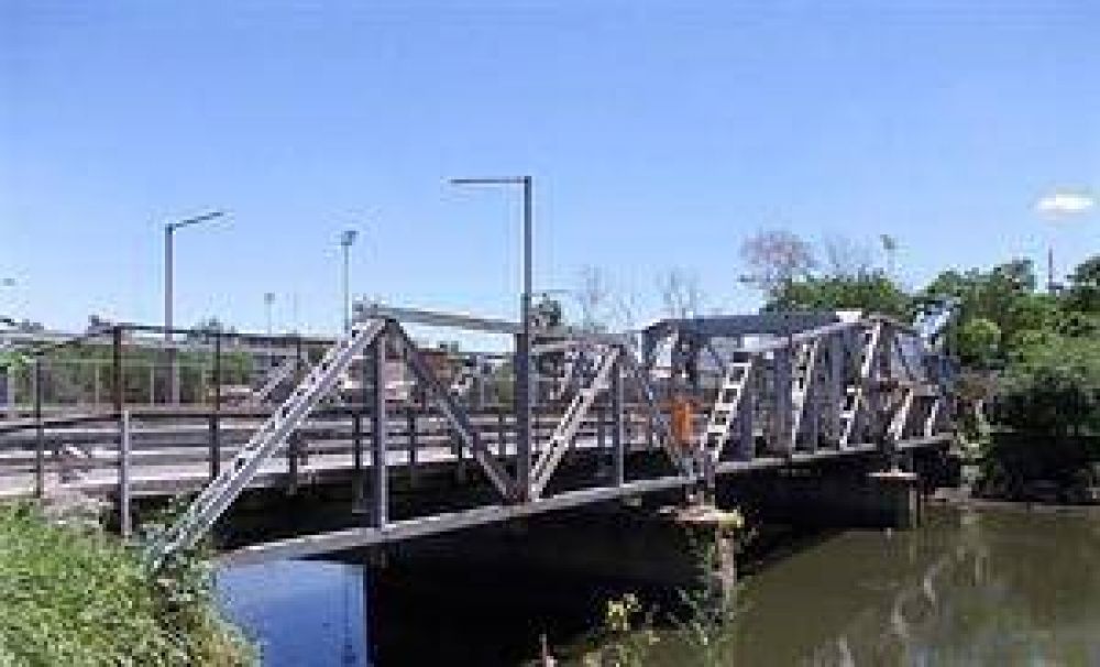 Presentan en un concurso paisaj�stico la transformaci�n de un puente del Riachuelo