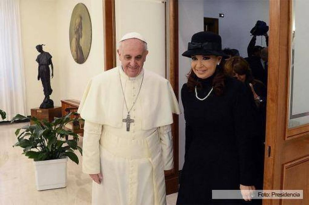 La Presidenta se re�ne con el papa Francisco