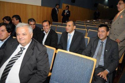 Bel�n y Pom�n se adhieren a las elecciones primarias de agosto