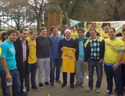 En San Isidro la oposici�n se une para ser la alternativa a Posse