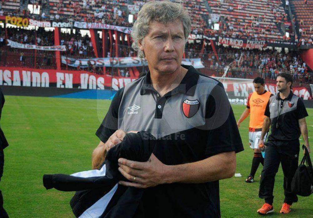 �Gracias Javier!: el club acept� la renuncia del DT