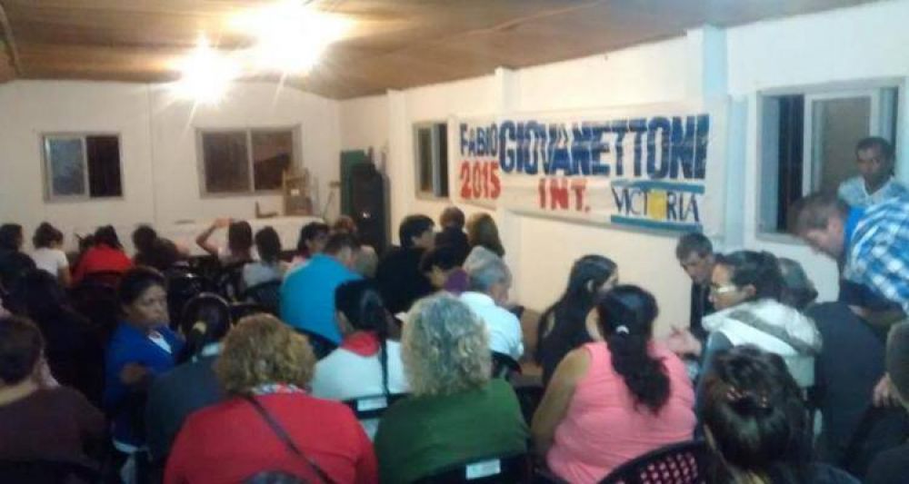 Elecciones 2015: Giovanettoni comenz� la campa�a