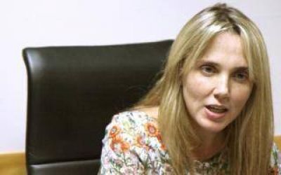 Precandidata a Intendenta del Pro apoya a Vidal