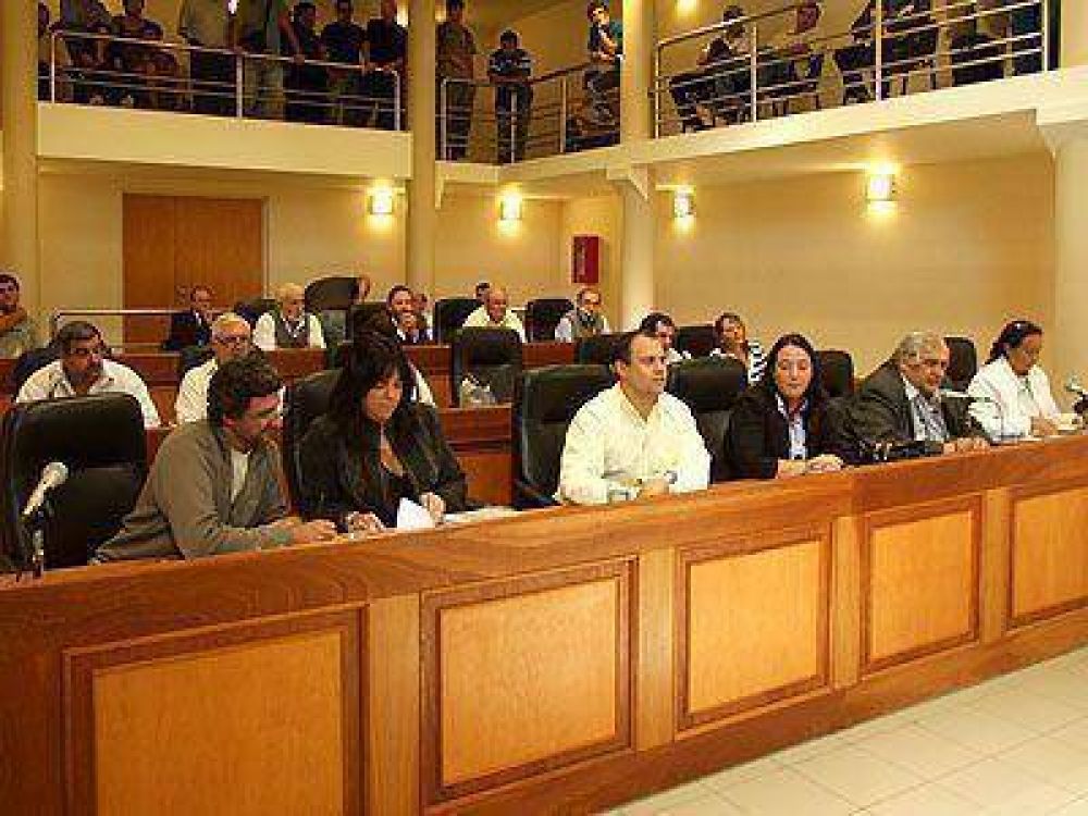 Prorrogaron el pago de un extra para municipales y m�dicos.