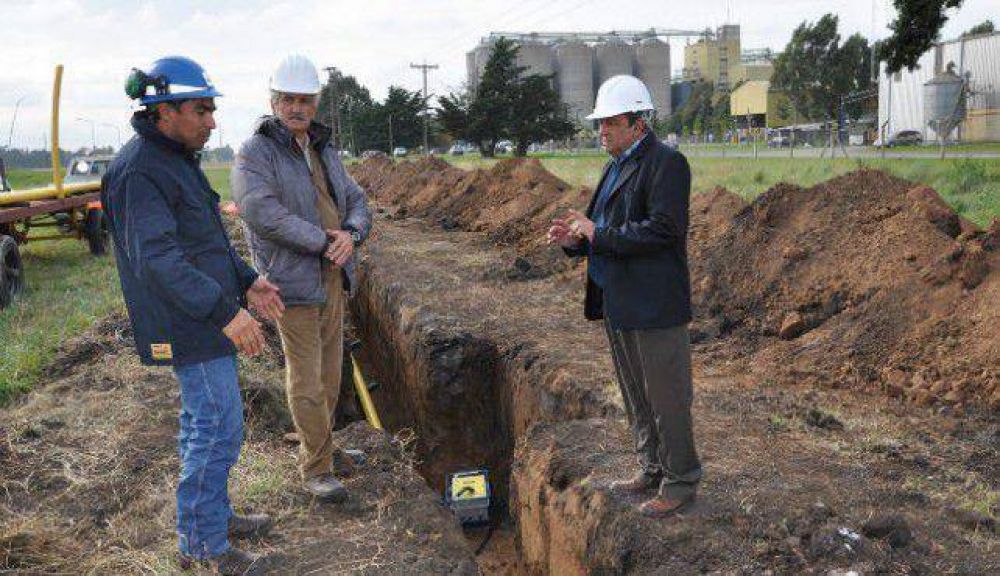 S�nchez recorri� obra de gas en el Parque Industrial