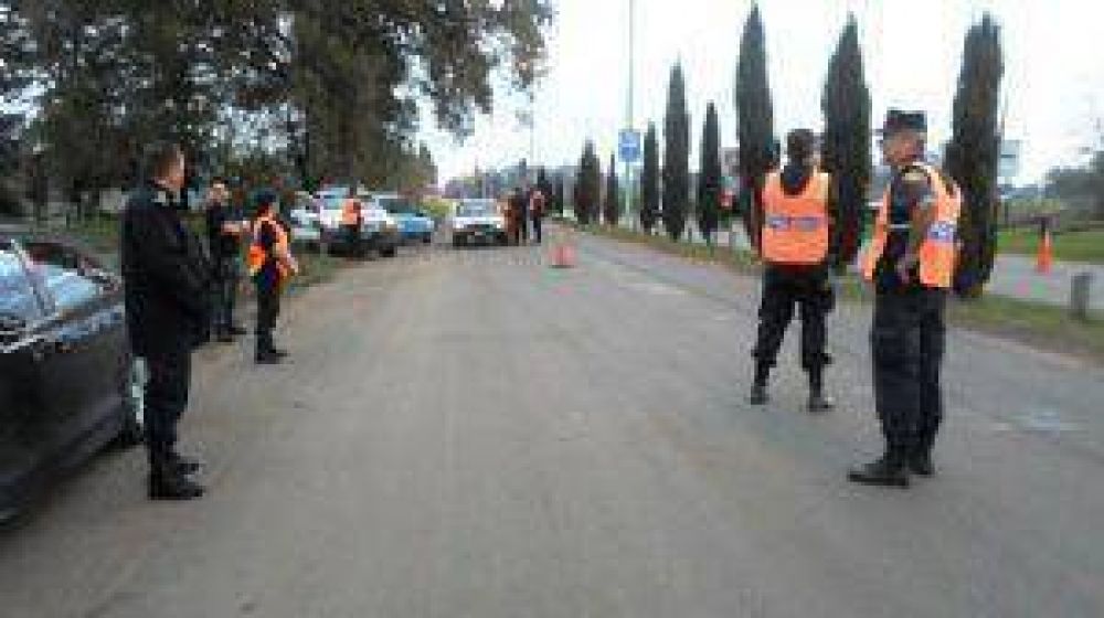 Se identificaron 346 personas, 160 veh�culos y motos
