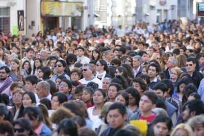 Una multitud en la procesi�n de Corpus Christi