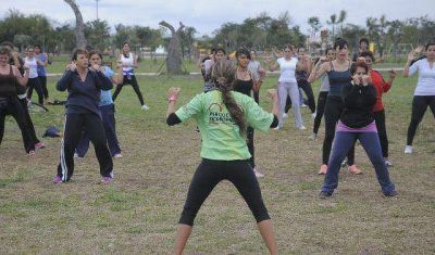 Fin de semana a puro aer�bic en el Parque del Bicentenario