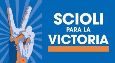 Scioli despliega nuevo afiche, m�s peronista y con tinte rockero