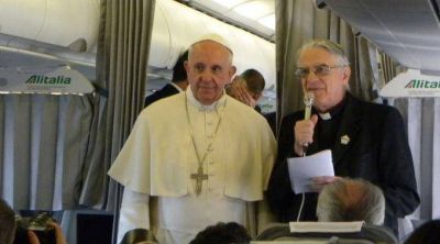 [TEXTO COMPLETO] Rueda de prensa del Papa Francisco en su viaje de regreso de Sarajevo