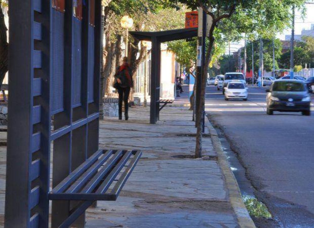 Por el paro, este martes no habr� micros, vuelos ni transporte de carga