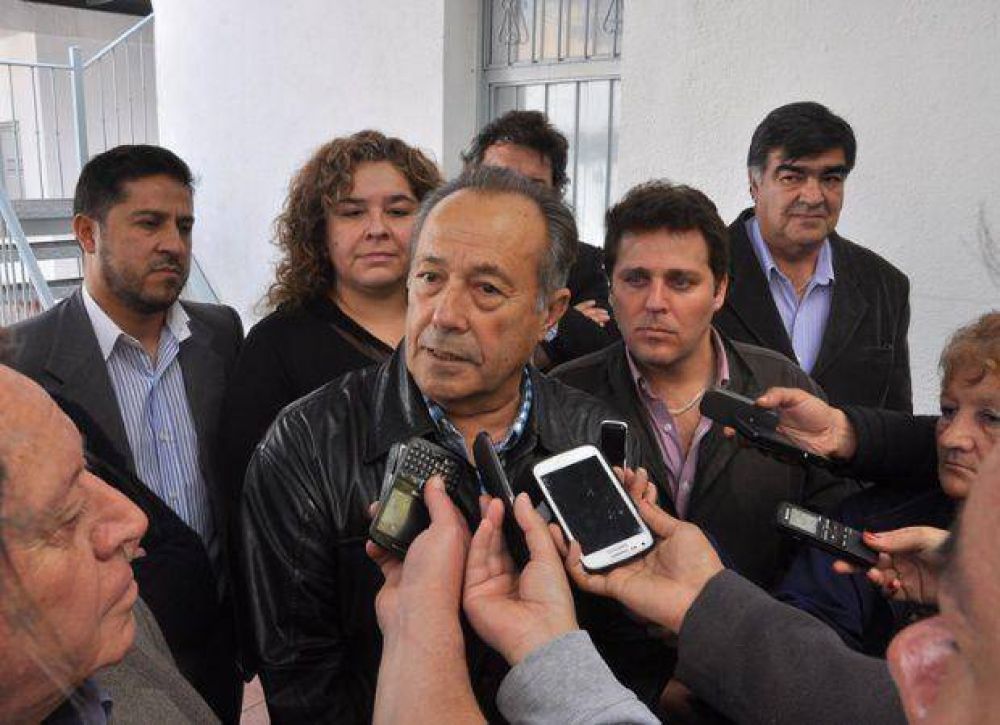 Adolfo: 