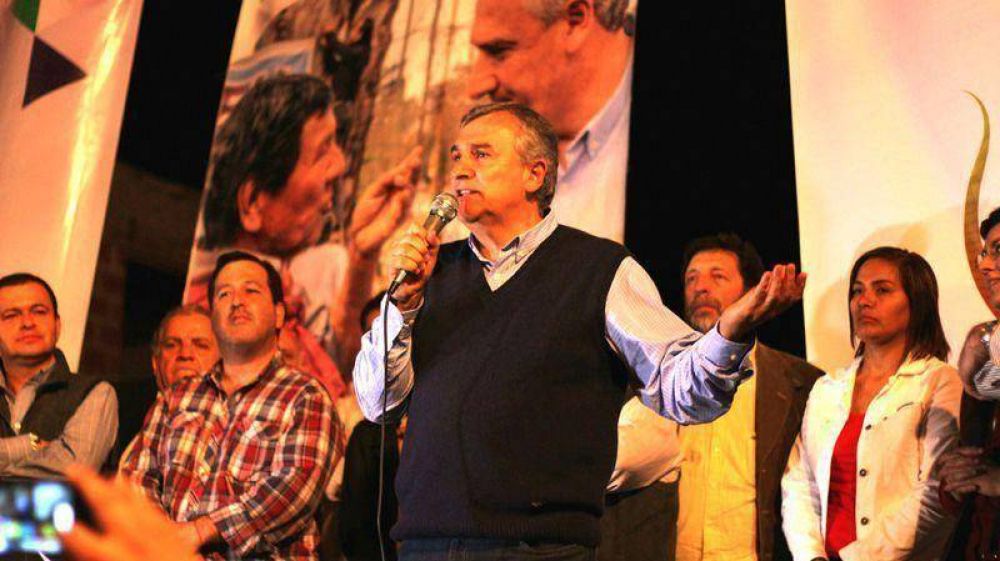Compromiso de Morales con trabajadores de cooperativas