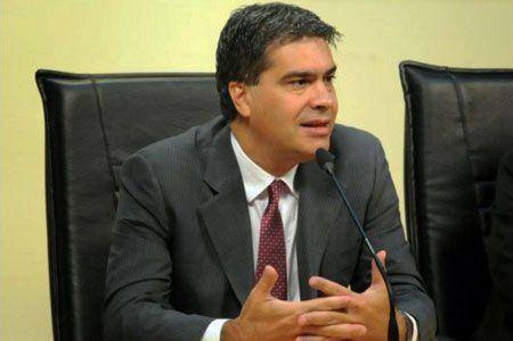 Para Capitanich el voto electr�nico debe aplicarse de manera progresiva