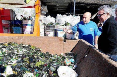 Julio Zamora recorri� Benav�dez