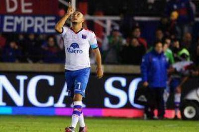 Tigre le gan� a Aldosivi en un final pol�mico y se acerc� a San Lorenzo