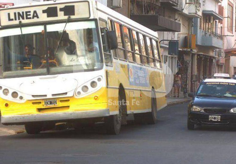 Sin colectivos, ni recolecci�n de residuos, el paro nacional se hace sentir en la ciudad