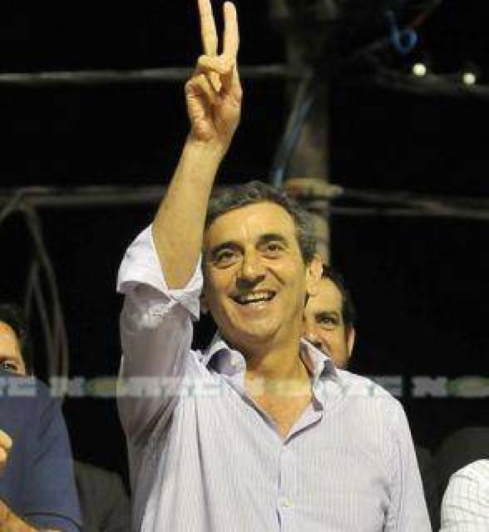 Randazzo lleg� al Chaco para acto en Vilelas, recorrida por el puerto y arribo de la nueva dupla