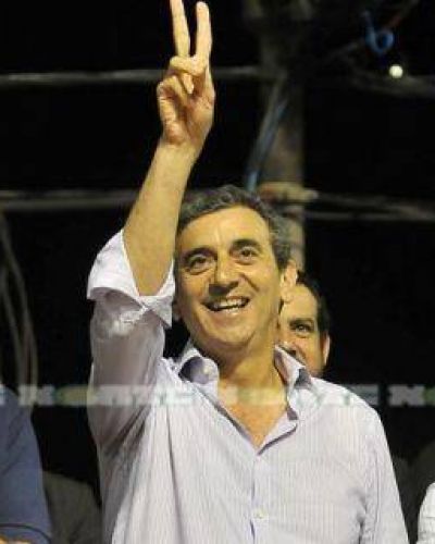 Randazzo lleg� al Chaco para acto en Vilelas, recorrida por el puerto y arribo de la nueva dupla
