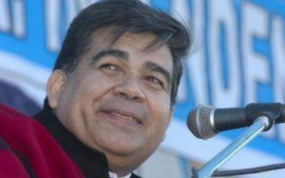 Mario Ishii anunci� un acto del 