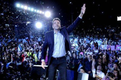 Massa anunciar� este mi�rcoles si declina o no su precandidatura presidencial