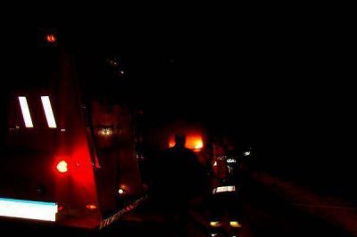 Incendio quem� aviones y aeroplanos en Santa Rosa