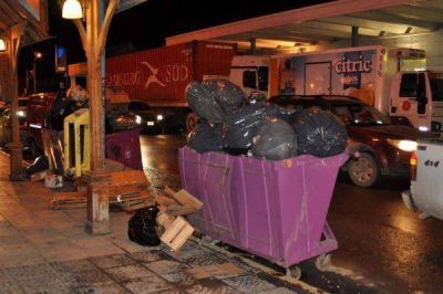 En Ushuaia el paro afect� al transporte, los servicios y la educaci�n
