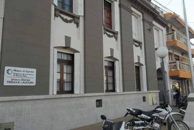 Ingresaron a su casa y le robaron la moto