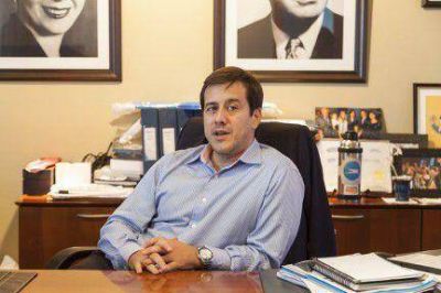 Alquileres: Recalde propone gravar la vivienda ociosa