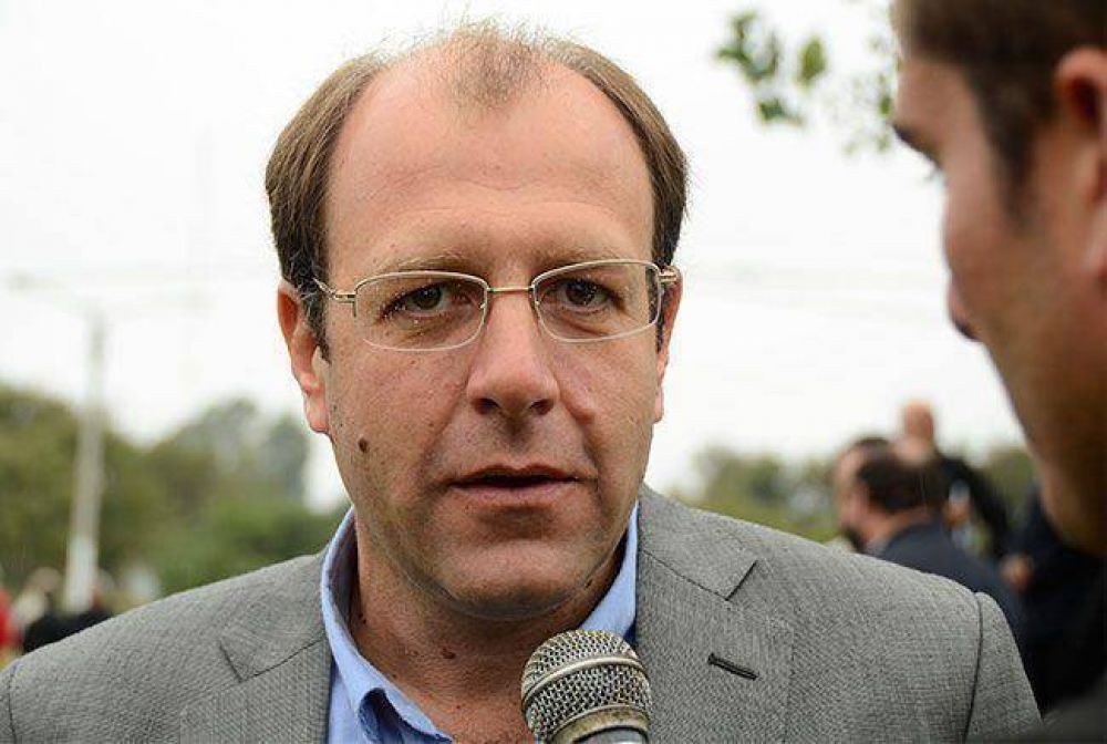 �Los traidores se cuentan con los dedos�
