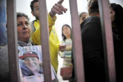 Fueron presos por reclamar