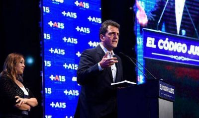 Massa sigue en la carrera presidencial