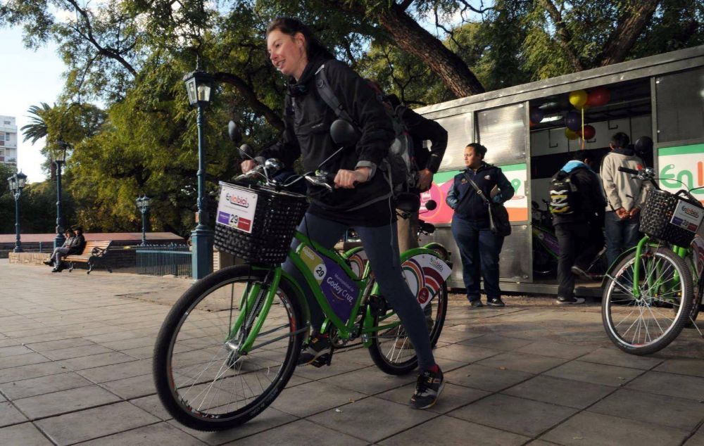 Bicicletas gratis para pasear una hora por Capital y Godoy Cruz