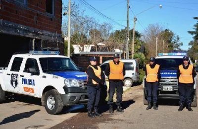 Llegan 50 polic�as y 6 patrullas ante el incremento de la inseguridad
