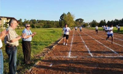 Passalacqua y Losada inauguraron nuevos espacios para el deporte comunitario en Posadas