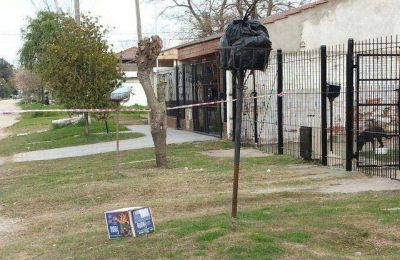 Una vecina del barrio San Antonio encontr� en la puerta de su casa el cad�ver de un beb�