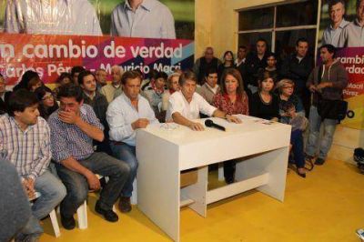 Carlos P�rez lanz� formalmente su pre candidatura
