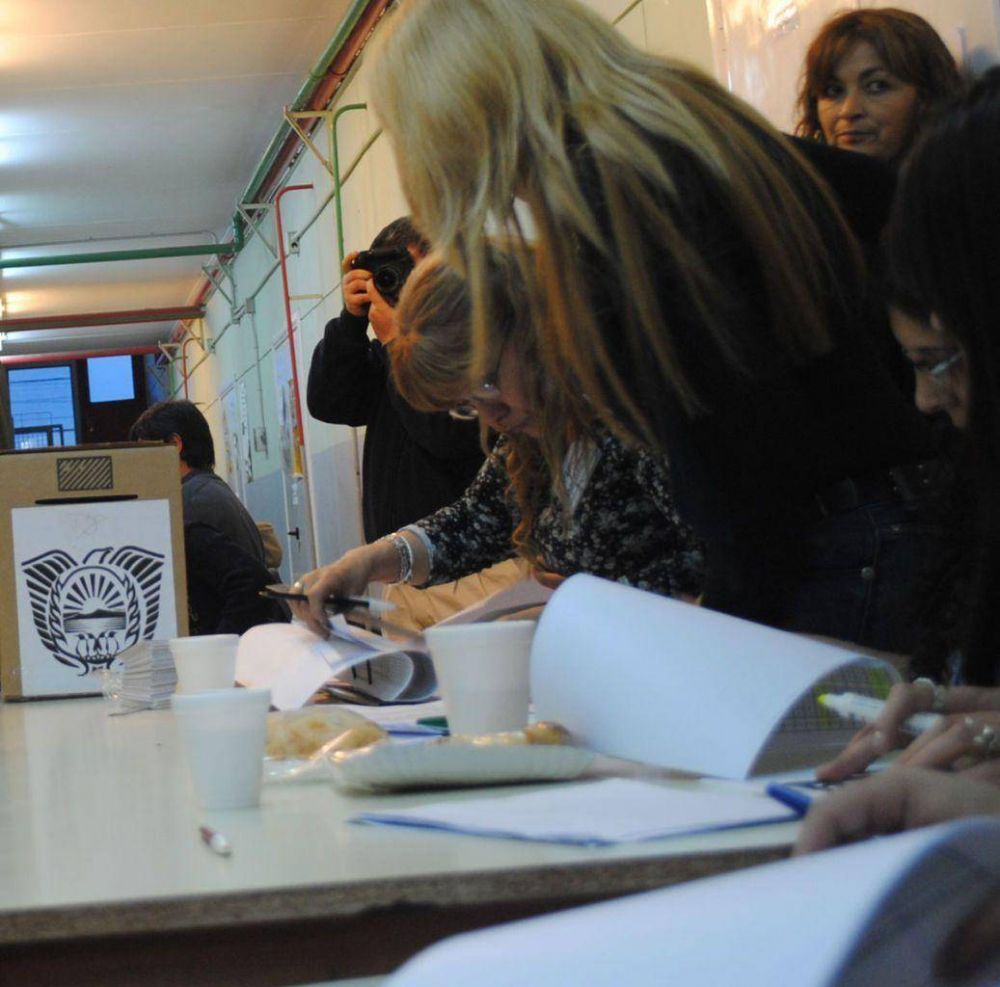 Desde Encuentro Popular adelantaron que pedir�n veedores externos durante el proceso electoral