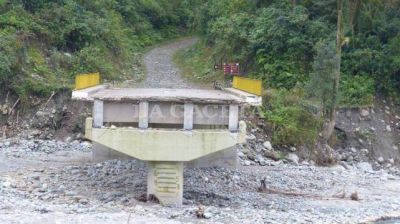 Meses despu�s de las tormentas, a�n hay caminos intransitables