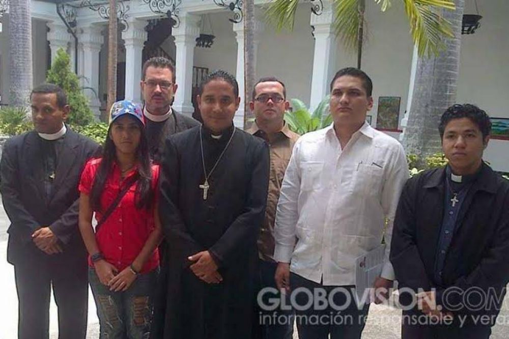 Denunciados falsos sacerdotes en Venezuela