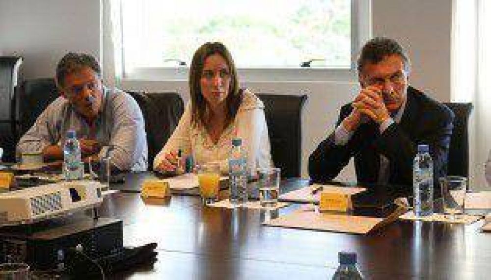 Macri encabez� una reuni�n de gabinete ampliado por la BUE