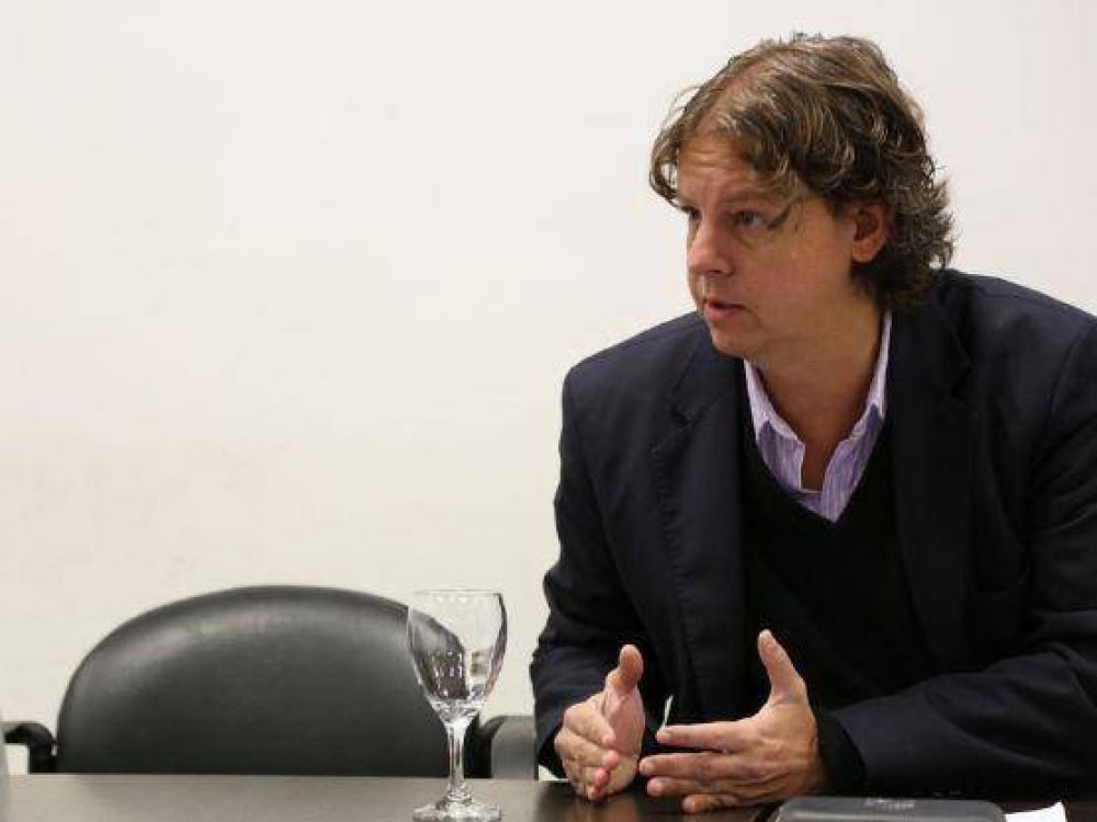 Christian Castillo oficializ� su rotaci�n en Diputados y se mete de lleno en la contienda electoral