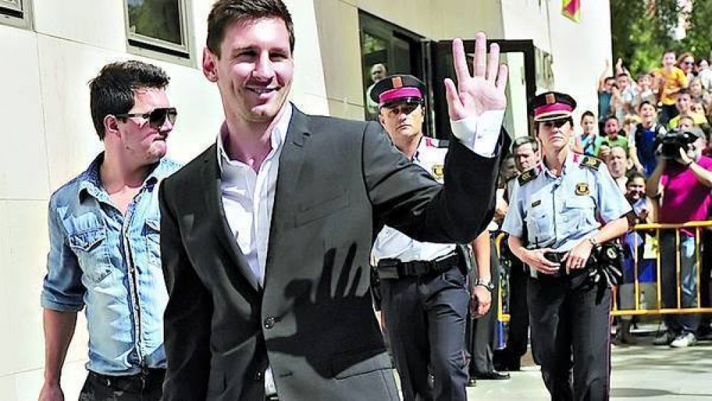 La Justicia espa�ola mantiene imputado a Messi por presunto fraude fiscal