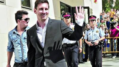 La Justicia espa�ola mantiene imputado a Messi por presunto fraude fiscal