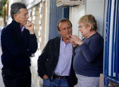 Candidatos a gobernador cerraron sus campa�as con cr�ticas cruzadas