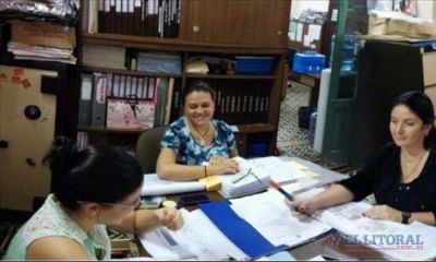 Elecciones del 5-J: la Justicia oficializ� las boletas y alistan ahora la carga de urnas