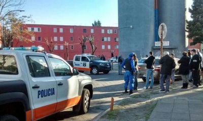 Detienen en La Horqueta a tres delincuentes que robaron un auto