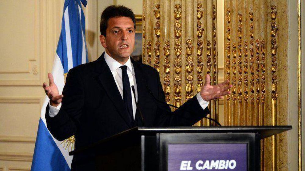 Massa: 